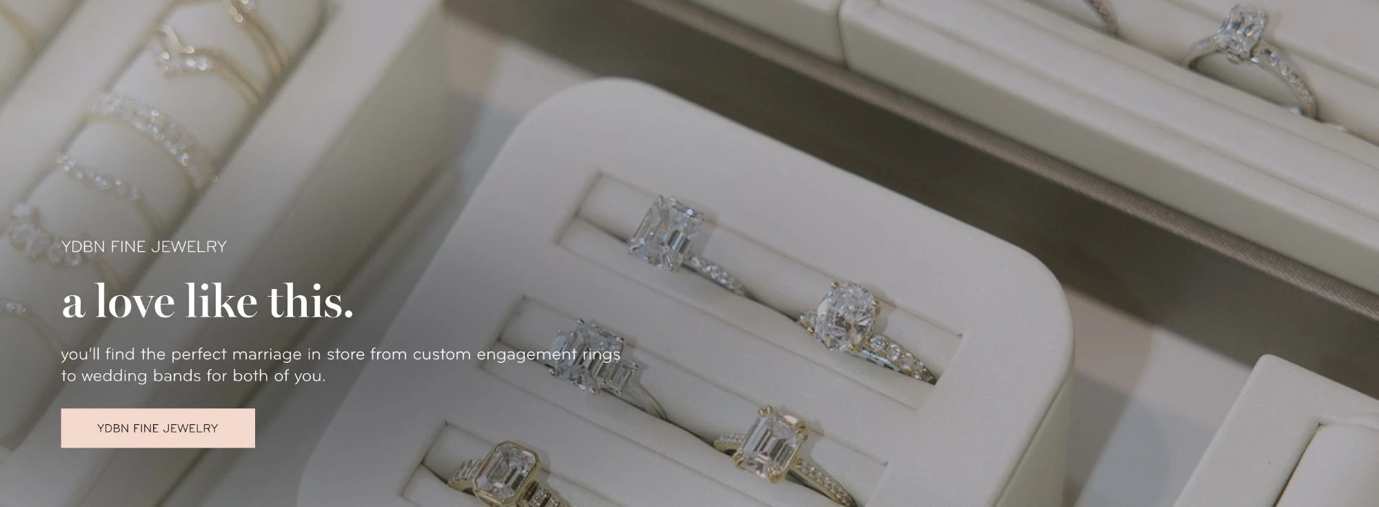 Photo of the showroom interior - Desktop Image