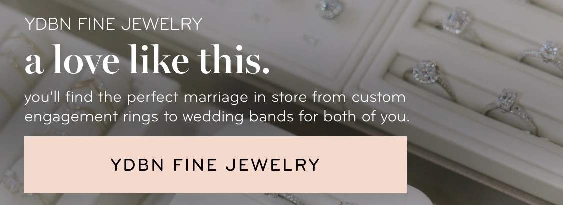 Photo of the showroom interior - Mobile image