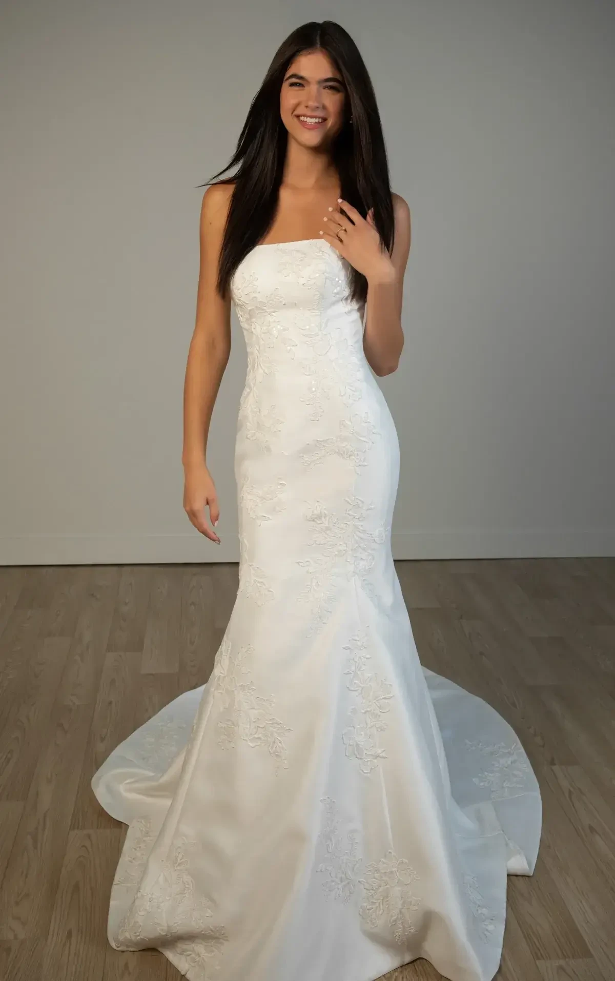 Stella York Trunk Show Main Image