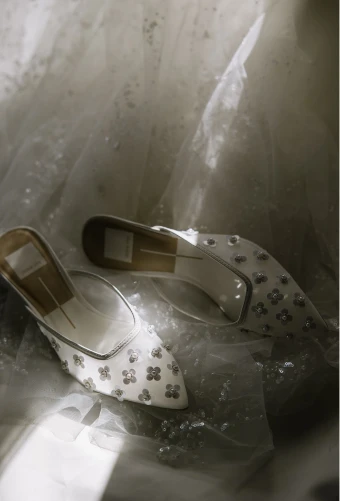 Dolce Vita Clara Pearl Heels True White Daisy Mesh #1 thumbnail