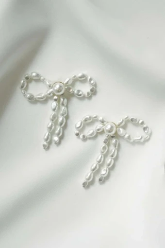 Jenny by Jenny Yoo J2240 Suki Pearl Bow Earring #1 thumbnail