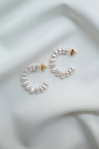 Jenny by Jenny Yoo J1253 Monaco Pearl Hoop Earring #1 thumbnail